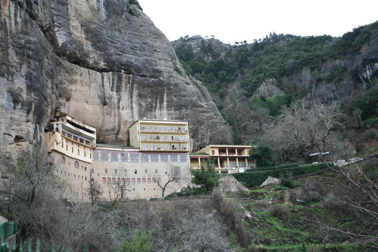 Amadriades Kalavryta Exterior foto